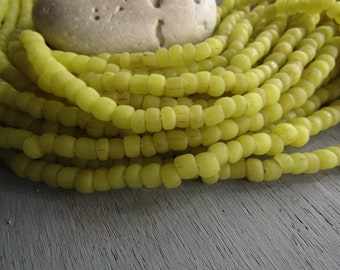 Yelllow glass seed bead, matte barrel tube, small rustic ethnic spacer , indonesian 3 to 6mm, new indo-pacific (22 inches)7ab29-3