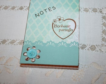 Notepad has small tiles