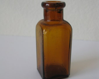 Antique Whitall Tatum and Co Amber Prescription Glassware - Apothecary Bottle