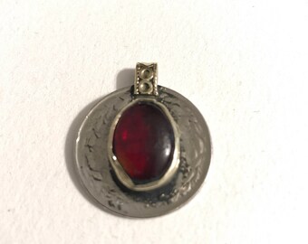 Kuchi Coin Red Scarlet Witch / Wanda Maximoff Red Pendant Kuchi Coin Cosplay Scarlet Witch Pendant Kuchi