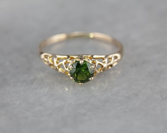 Demantoid Garnet Solitaire Filigree Ring, Vintage Garnet Ring Z4M3Q2-N