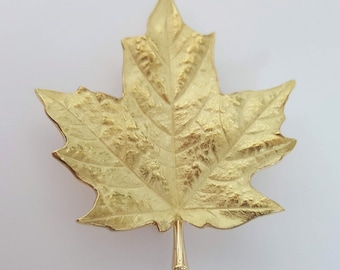 Tiffany & Company 18K Yellow Gold Maple Leaf Brooch/Pendant