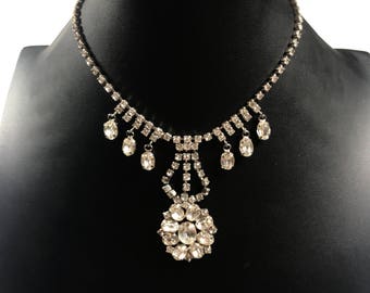 1960s necklace // vintage necklace // rhinestone