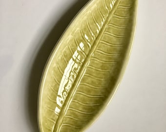Vintage Light Green Leaf Dish