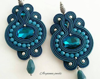 Soutache earring petroleum