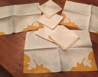 Mid-Century placemats and napkins