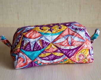 Quilted cosmetic bag (makeup purse)