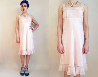 60s Clothing Pink Slip Light Pink Slip Nylon Lace Ruffle Slip Lace Trim Slip 60s Slip 60s Lingerie Light Pink Lingerie Size Medium