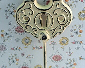 Padlock Shabby Elegance Hook Jewelry Holder Lock Key Hook Cream Off White Leash Jewelry Coat Hat Keys Bathroom Towel Mudroom Nursery Hook