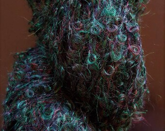 Hunter Green Boucle Mohair Skein (3oz, 220yard)
