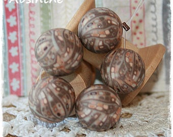 PRICE - 5 beads in polymer clay fimo - 13mm - DRILLED - set of 5-