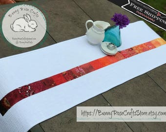Quilted Table Runner ‖ Tabletop Centerpiece ‖ Modern Table Runner ‖ Table Linen ‖ Table Decor ‖ Reversible Table Runner ‖ Ombre Fabrics