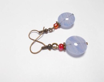 Dangle earrings purple Czech glass bead