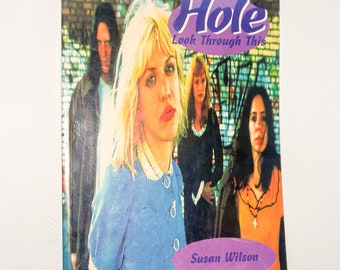 Courtney Love. Hole. Colour book