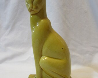 Vintage Regal Yellow Ceramic Cat Statue/Figurine, 1960's