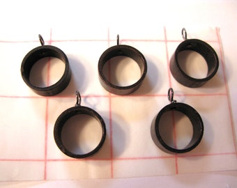 How to use my upcycled copper pipe bezels with resin to create a pendant - Free Tutorial Revised