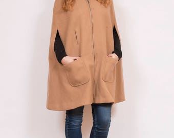 Vintage 1960's Camel Wool Cape - www.brickvintage.com