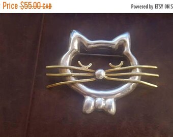 ON SALE Vintage Silver Cat Brooch