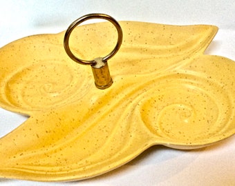 Mod 1950s Yellow Swirled Art Dish with Handle, Powder Finish with Brown Specks Made in USA -D-#R-21-18