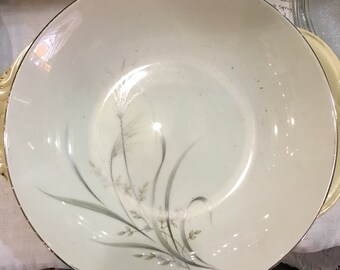 Castlecourt wheat spray vegetable bowl