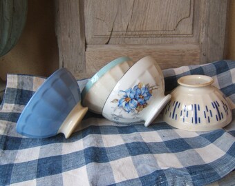 Set 4 antique old blue shades PETIT DEJEUNER Café au Lait BOWL pattern flowers