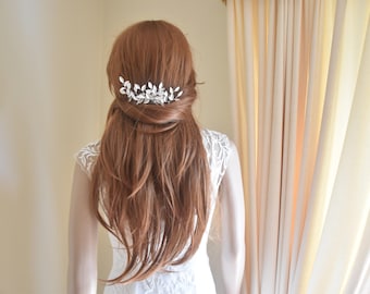 silver hair comb, leaf hair vine, silver headpiece, leaf headpiece, bridal leaf crown, bridal hair comb, silver leaf comb, grecian hair comb