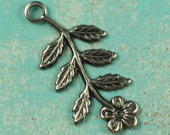 6 Antique Silver Brass Flower Filigree Jewelry Findings 495