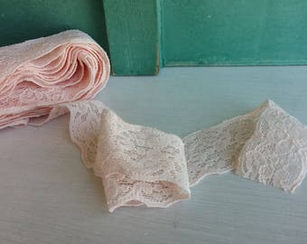 BLUSH/PEACH Stretch Lace 1 1/8 inch - 2 yards