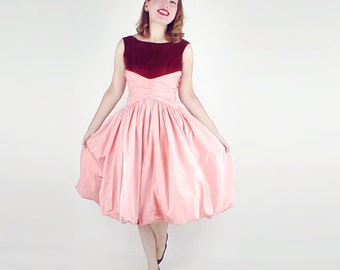 50s Iridescent Peach Bubble Hem Party Dress with Rust Velvet Bodice XS