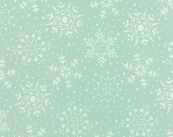 Very Merry by Sandy Gervais for Moda 17832 15 Snowflakes, Lt. Aqua