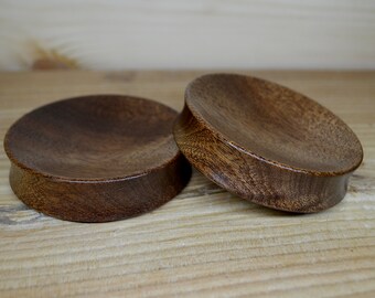 Big sizes, diameter wooden concave ear plugs, Made of mahogany tree on the picture. Also you can choose other wood, Geometric ear plugs big