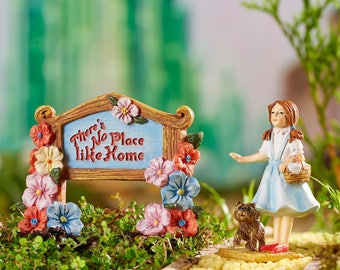 Miniature Garden - Wizard of Oz -Dorothy and Sign - Miniature Fairy Garden Supplies