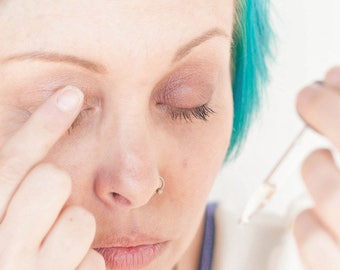 Stick it to Em Eyeshadow Primer