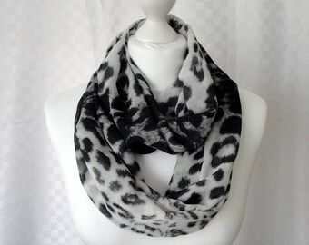 Leopard print infinity scarf, Circle scarf, Animal print chiffon scarf, Scarf for her, Lightweight scarf, Fashion scarf