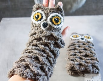 Crochet Owl gloves for women