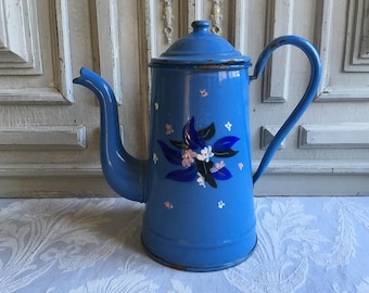 Vintage French enamel coffee pot, enamel jug, cafétiere, hand enamelled beautiful blue and white floral 1930's, enamelware, antique kitchen