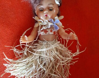 Vintage Hula Girl Doll Hawaii Souvenir