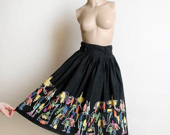 Vintage 1950s Novelty Print Skirt - Hans Moller Circus Days Black Rainbow Sketches of Scarecrow Clown Rodeo Animals - Border Print - Small