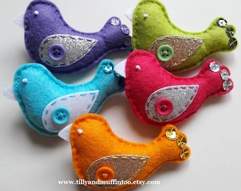 Felt Bird Brooch/Pin/Badge.Felt Bird Brooch. Kawaii Bird.Wedding Favor,Party Favor,Stocking Stuffer/Filler.Secret Santa Gift.Teacher Gift.