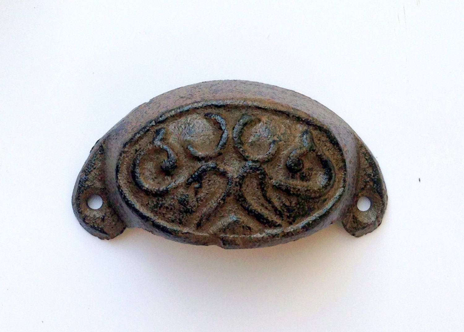 12 rustic pulls, antique pulls, cast iron pulls, drawer pulls, door