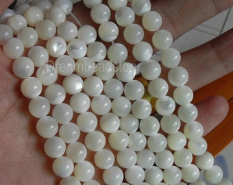 Natural White MOP Trochid Shell Beads Supplies, 4 6 8 10 12mm Smooth Round Mother of Pearl Beads for Jewelry Making (WM4)