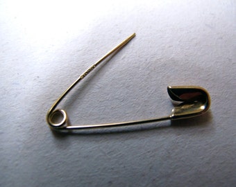 14K Solid Gold Safety Pin