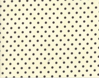 28" piece/remnant - Chestnut Street - Polka Dot in Milk and Chalkboard: sku 20276-25 cotton quilt fabric by Fig Tree and Co. for Moda