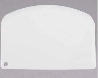 Icing smoother, cake smoothers, cake, cake decorating, cake tools, bowl scraper, ateco bowl scraper