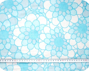 Floral retro vintage fabric - blue, purple and white