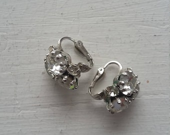 vintage earrings | vintage rhinestone earrings | 1950s rhinestone earrings | clip earrings | bridal earrings | wedding | The Vera Earrings