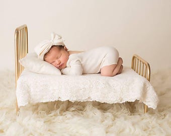 Newborn romper / headband set