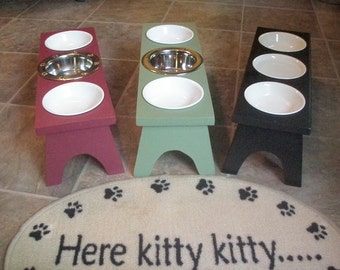 Raised / Elevated Cat Feeding Station - 3 Bowl