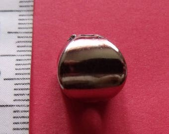 set of 2 silver gray pearls resin 12mm