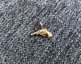 14k Yellow Gold Revolver Gun Charm, Pendant, Vintage